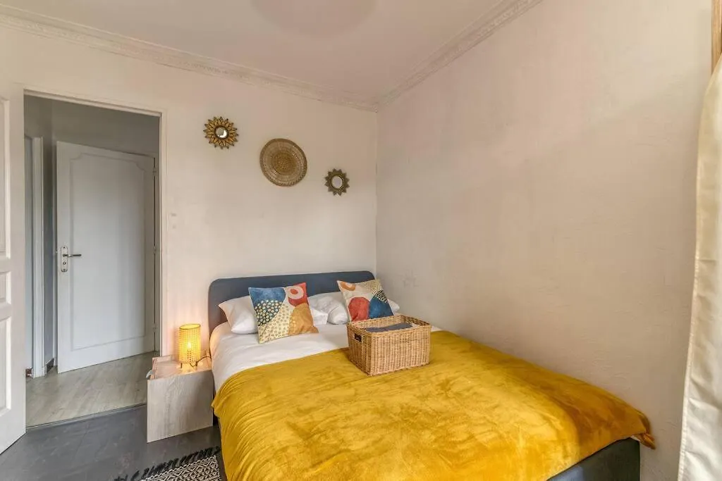 R'Apparts T4 Esprit Bicolore Saint-Martin-dʼHères Apartmán